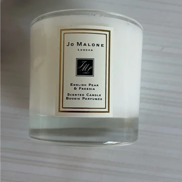 Jo Malone London body and hand wash, body cream and mini candle - Picture 5 of 11